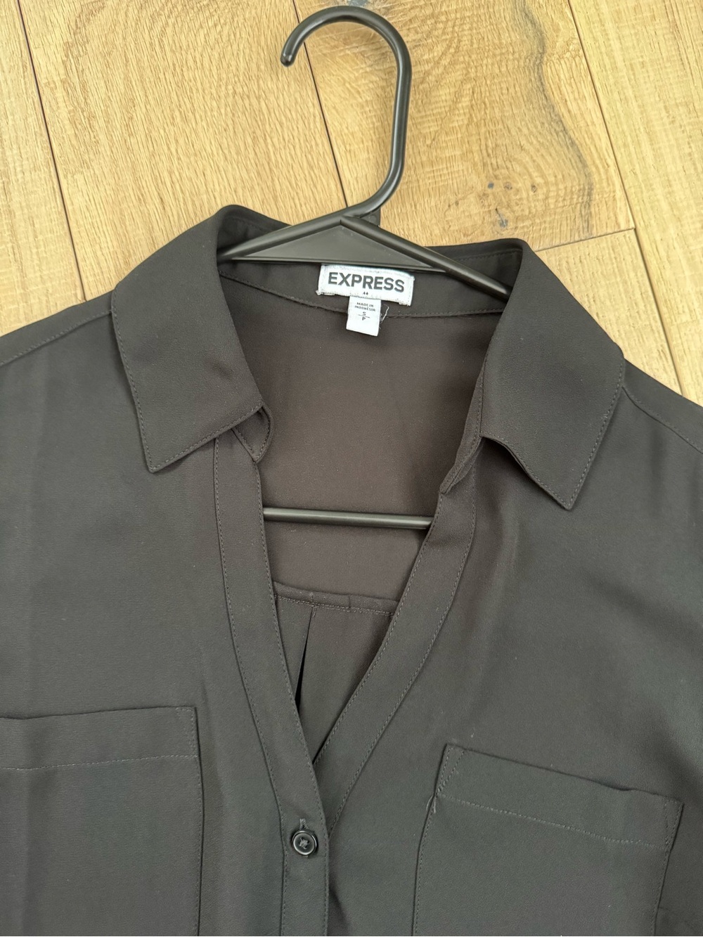 Express Portofino Black Button-Front Shirt with Chest Pockets - Picture 2 of 3